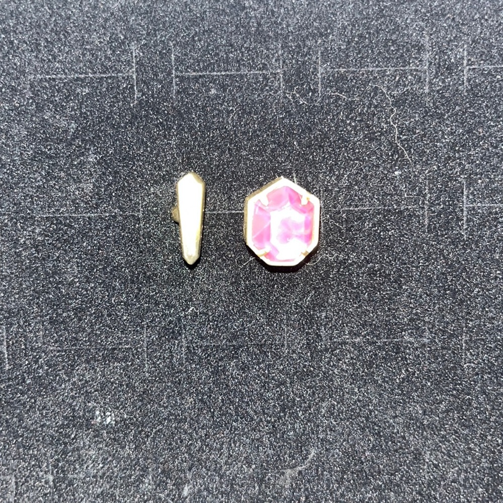 Kendra Scott ring